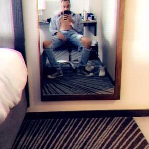 Meet your Posher, Coby